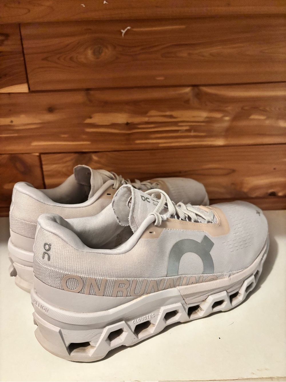 On Running Women’s Cloudnova Sneakers in Light Beige/Gray